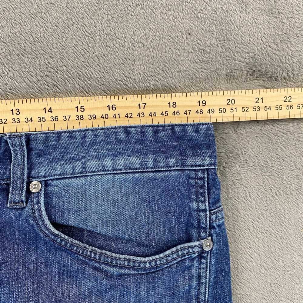 Hugo Boss Jeans Mens 38x32 Stretch Fade Blue Straight Leg Denim Designer Pants - Picture 5 of 11